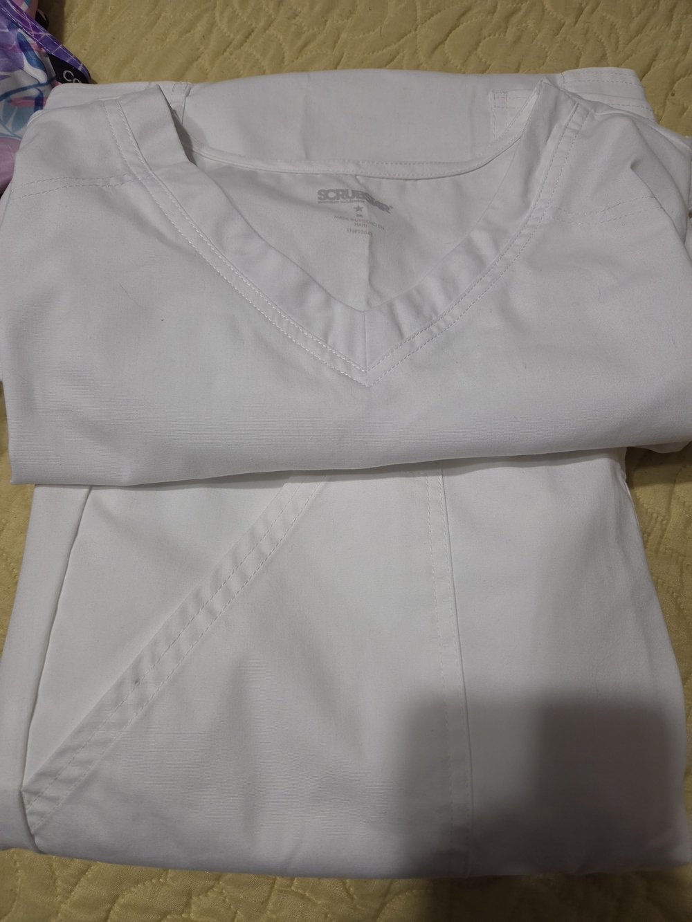 Scrubstar White V-Neck Men's Medical Scrub Top